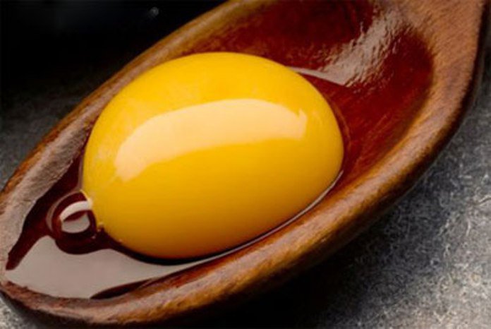 Lòng đỏ trứng: Dinh dưỡng và lợi ích