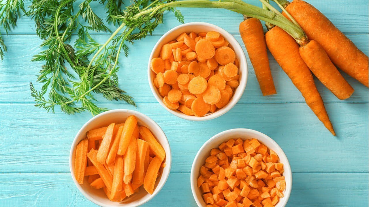 Trẻ ăn nhiều cà rốt có tốt không?