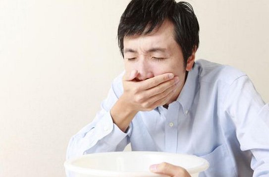 Liên tục đắng miệng, buồn nôn có phải biểu hiện trào ngược dạ dày thực quản không?