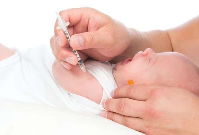 Trẻ sinh non được 18 ngày tuổi đã tiêm vắc-xin viêm gan B được chưa?