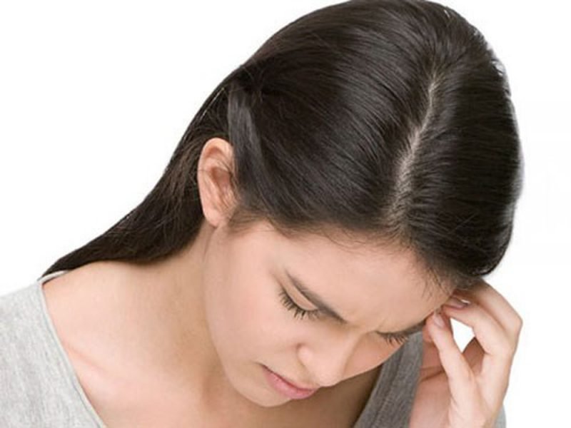 Uống thuốc kháng virus viêm gan B thấy đau nửa đầu, chóng mặt có nguy hiểm không?